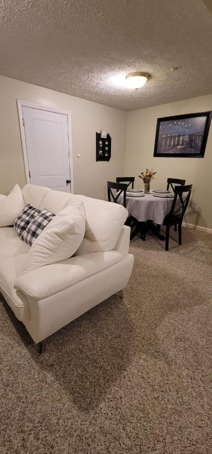 Hidden Gem Near Downtown Frederick And Shopping Apartamento Exterior foto